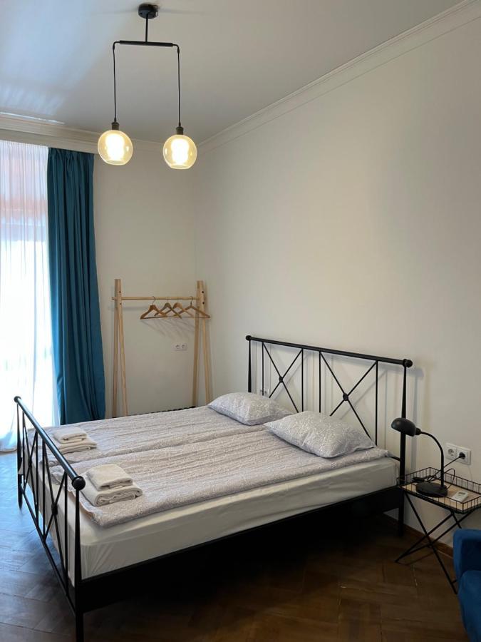 Pigeon Guest House 트빌리시 외부 사진