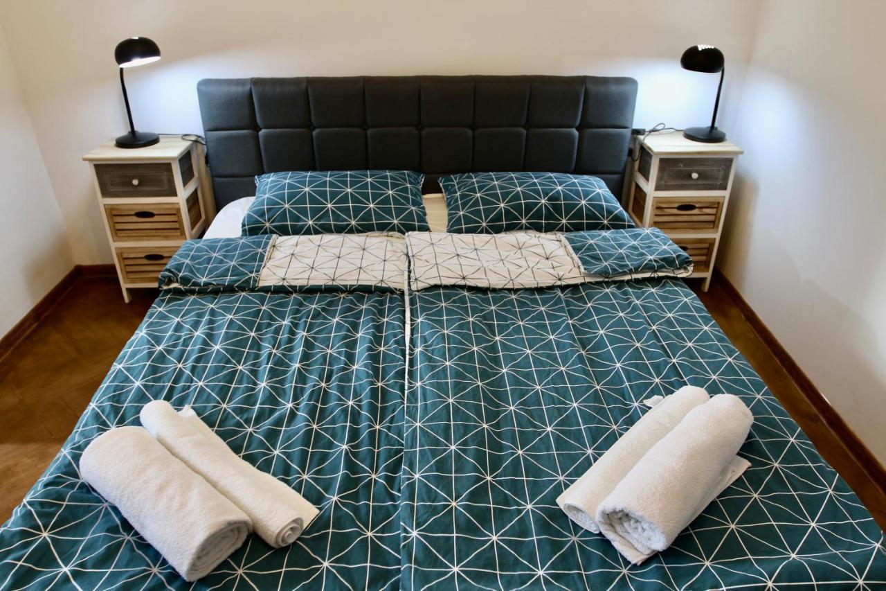 Pigeon Guest House 트빌리시 외부 사진
