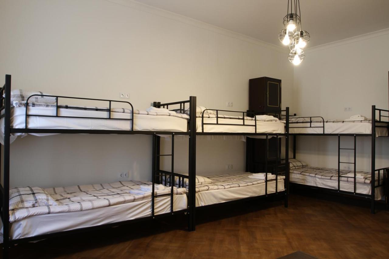 Pigeon Guest House 트빌리시 외부 사진